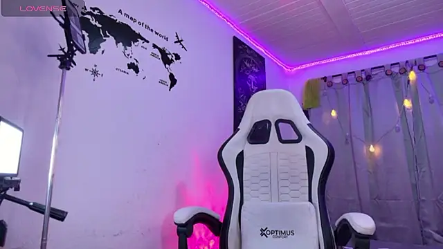 alejo cute online show from January 2026 09:51:02 PM