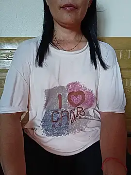 Snapshot of Asian_girl13 chatting on June 2026 01:39:01 AM Asian girl13 online show from June 2026 01:39:01 AM