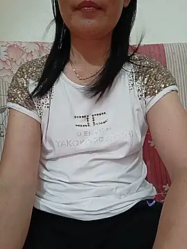 Snapshot of Asian_girl13 chatting on June 2026 03:03:02 PM Asian girl13 online show from June 2026 03:03:02 PM