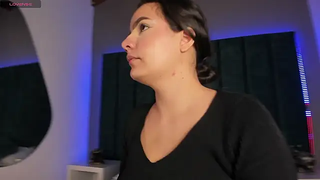 IsabellaGrey19 online show from January 2026 08:14:01 PM