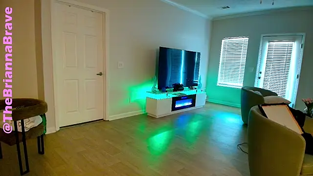 BriannaBrave online show from February 2026 03:38:01 PM