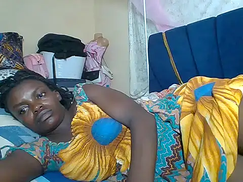 Snapshot of awino001 chatting on November 2025 11:53:01 PM awino001 online show from November 2025 11:53:01 PM