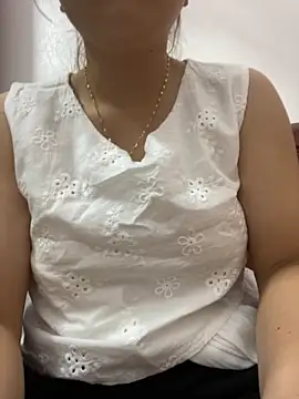 Milk Mom99 online show from October 2025 03:08:01 AM