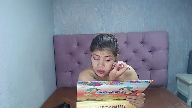 CurvyJulieth online show from February 2025 05:36:02 AM