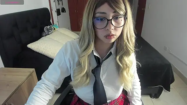 Fiore Sanz  online show from March 2025 01:37:01 AM