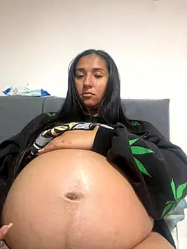 luna asss online show from November 2025 05:57:02 PM