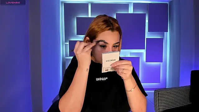 SamanthaKlein  online show from February 2026 07:26:02 PM