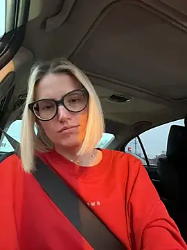 Sexy Sweets online show from November 2025 01:32:01 PM