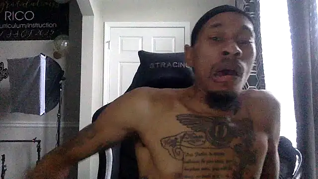 KingDerRico online show from January 2026 07:06:01 PM