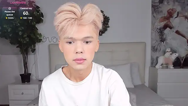 Felix Rey online show from December 2025 09:08:02 PM