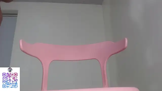 Kitty Mifl online show from February 2026 10:58:02 AM