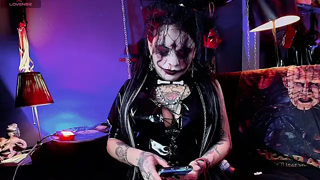 MorganaCrowley online show from October 2025 07:58:01 PM