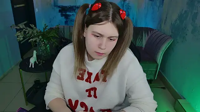 FioraMarmoris online show from February 2025 11:25:02 AM