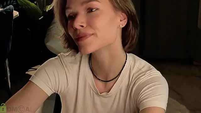 Eva Natsumi online show from January 2026 04:33:02 PM