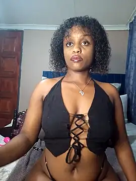 Snapshot of Queen-Chocolate chatting on March 2025 09:14:02 PM Queen-Chocolate online show from March 2025 09:14:02 PM