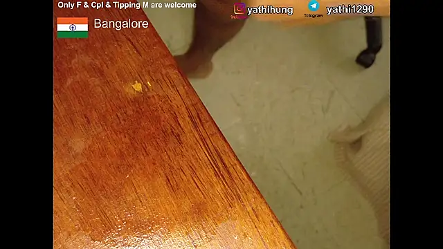 KingCobraClassy online show from November 2025 05:40:01 AM