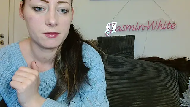 Jasmin-White online show from April 2026 12:40:02 PM