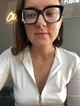 NarcissaHot online show from September 2025 02:06:02 AM