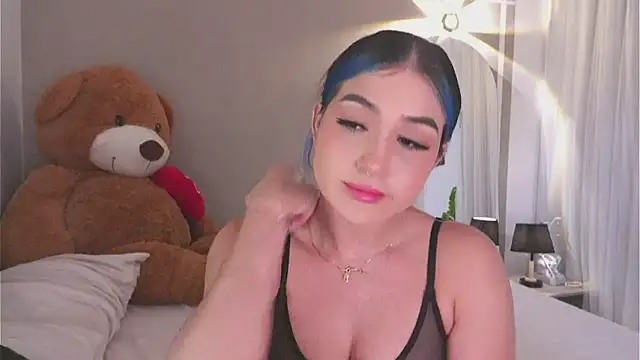 AnnyHizzle online show from October 2025 02:17:02 AM