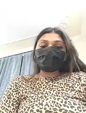 Snapshot of Sonam-378 chatting on February 2025 11:59:01 PM Sonam-378 online show from February 2025 11:59:01 PM