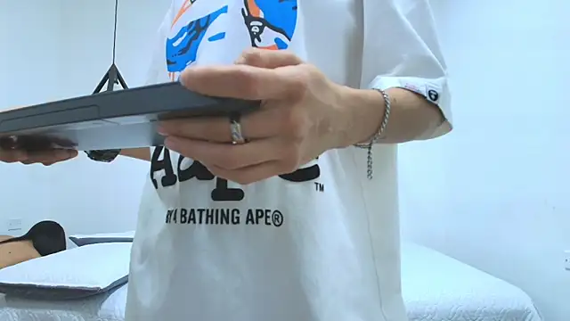 Tinny and Candy online show from February 2025 01:33:02 PM