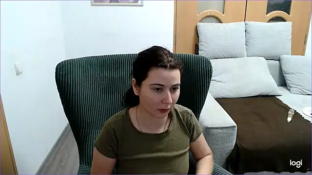 VioletaFlower7 online show from February 2026 08:18:02 PM