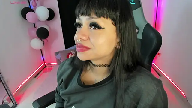 zoesullivan online show from December 2024 10:00:02 AM