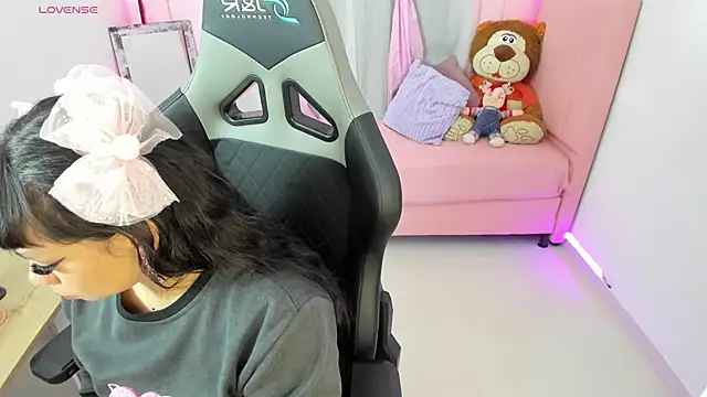 zoesullivan online show from January 2025 09:49:02 AM