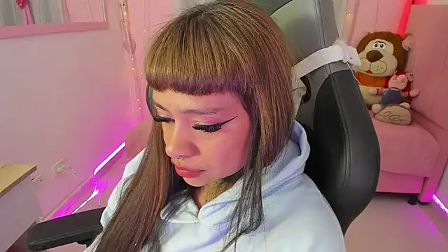 zoesullivan online show from September 2025 10:30:02 AM