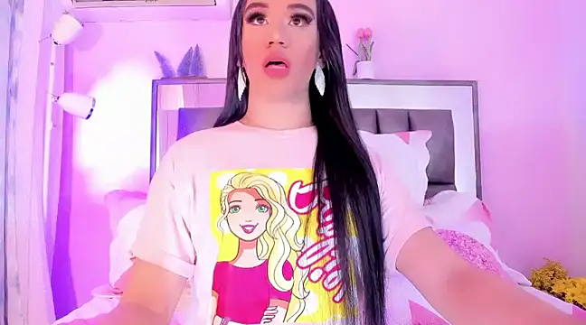 Snapshot of ShantalGirs chatting on January 2025 01:57:02 PM ShantalGirs online show from January 2025 01:57:02 PM