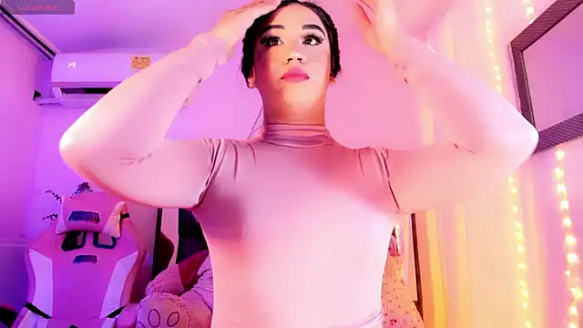 Snapshot of ShantalGirs chatting on September 2025 12:10:01 PM ShantalGirs online show from September 2025 12:10:01 PM