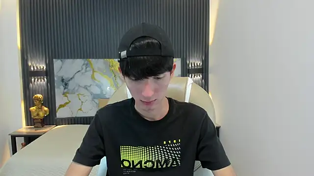 Jake evans online show from October 2025 08:20:02 PM