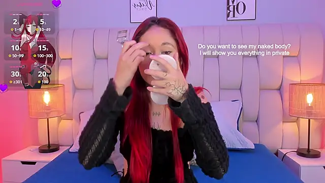 SkinnyFoxy online show from April 2026 08:09:02 PM