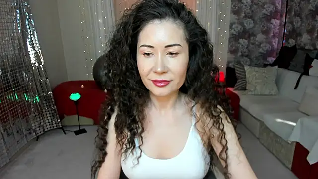 Snapshot of KarinaSweeety chatting on January 2025 08:41:01 AM KarinaSweeety online show from January 2025 08:41:01 AM