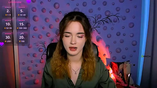 liana kisses online show from February 2026 09:00:02 PM