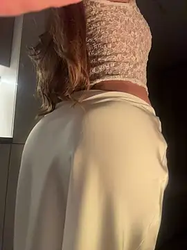 WildOrchid online show from April 2026 11:20:02 PM