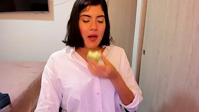 misstoya online show from March 2026 01:45:02 AM