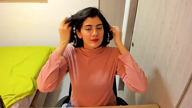 misstoya online show from April 2026 11:36:01 PM