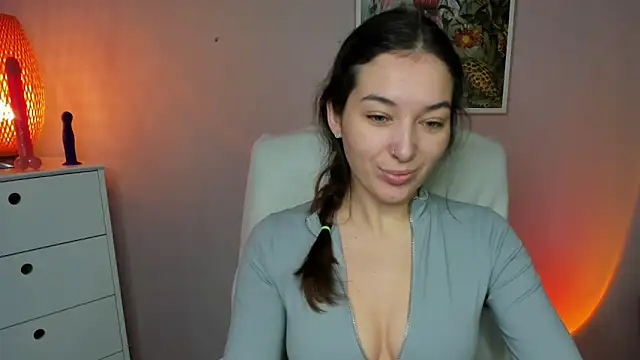 Snapshot of Meagn_Extasy chatting on October 2025 07:34:01 AM Meagn Extasy online show from October 2025 07:34:01 AM