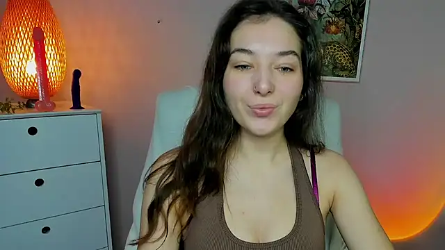 Snapshot of Meagn_Extasy chatting on November 2025 07:29:02 AM Meagn Extasy online show from November 2025 07:29:02 AM