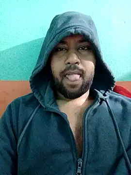 Snapshot of zakly69 chatting on January 2025 05:59:02 AM zakly69 online show from January 2025 05:59:02 AM