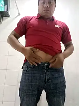 Snapshot of Riatatuil chatting on January 2026 01:15:02 PM Riatatuil online show from January 2026 01:15:02 PM