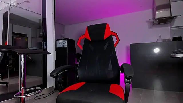 TROYWESLY- online show from February 2025 12:25:01 AM