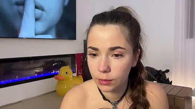 Snapshot of Mika_Miller chatting on May 2026 12:07:01 AM Mika Miller online show from May 2026 12:07:01 AM