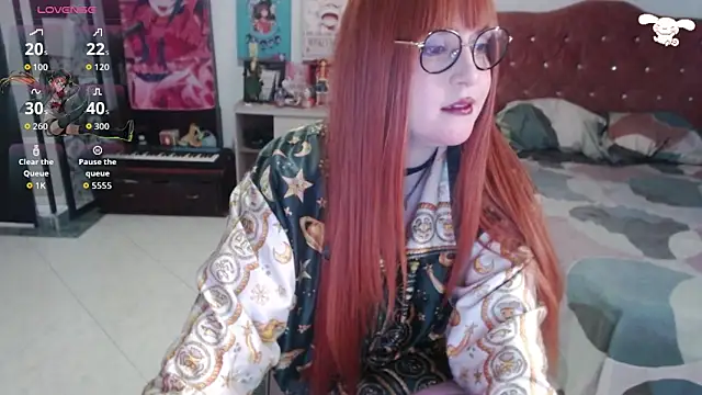 Avril2001 online show from November 2025 09:28:01 PM