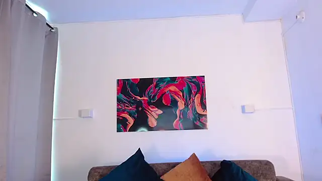 NoahCasstro online show from December 2024 07:48:02 PM