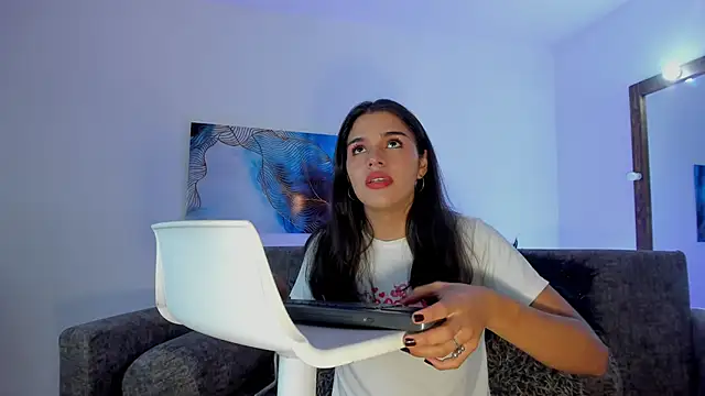 NoahCasstro online show from March 2025 07:43:02 PM