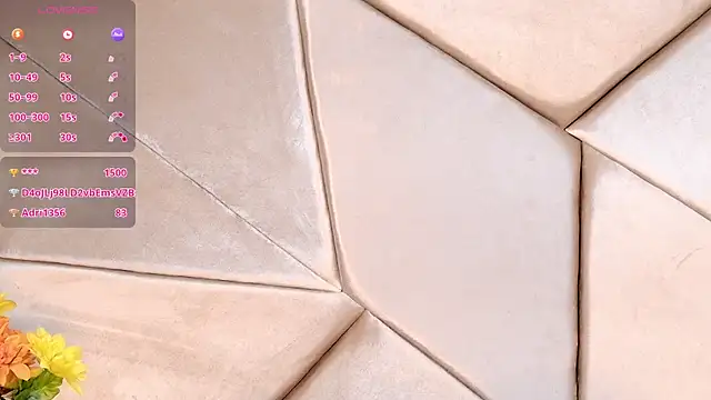 Camille Torres online show from September 2025 01:24:02 PM