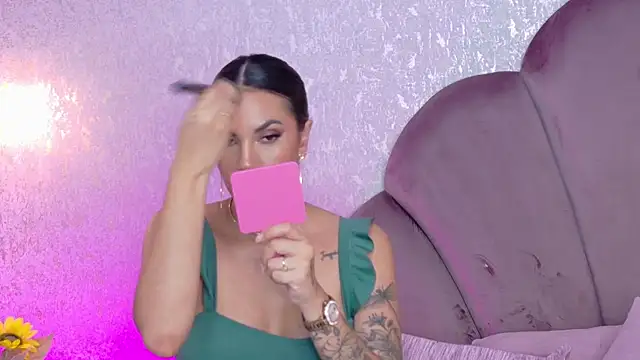 Camille Torres online show from December 2025 08:36:02 PM