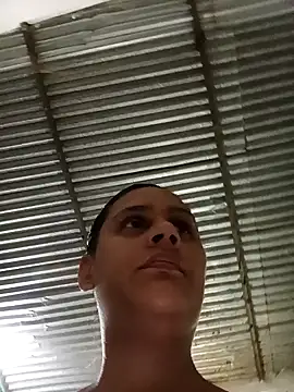 Snapshot of Andreita_95 chatting on November 2025 11:37:02 PM Andreita 95 online show from November 2025 11:37:02 PM